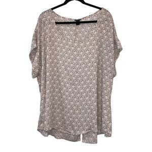 Torrid Open Back Blouse Size 3 Plus Size Split‎ Back Top Boho Lightweight